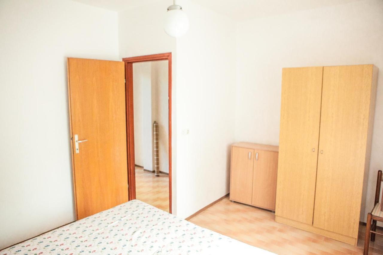 Apartments Alma Novalja Ngoại thất bức ảnh